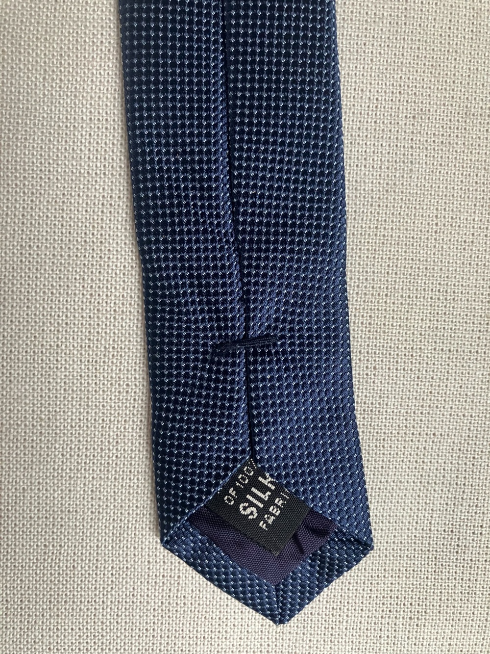 4 Silk Neckties Traditional Classic Professional New Blue, Taupe, Gray - Picture 4 of 7